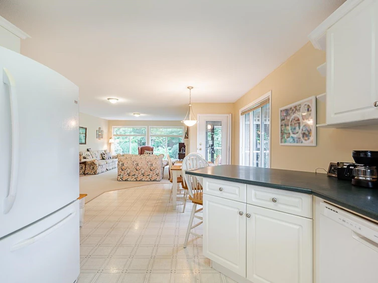 225 Balsam Avenue, Harrison Hot Springs, BC, V0M 1K0 - 17