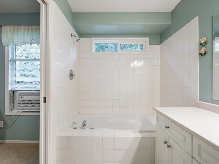 225 Balsam Avenue, Harrison Hot Springs, BC, V0M 1K0 - 24
