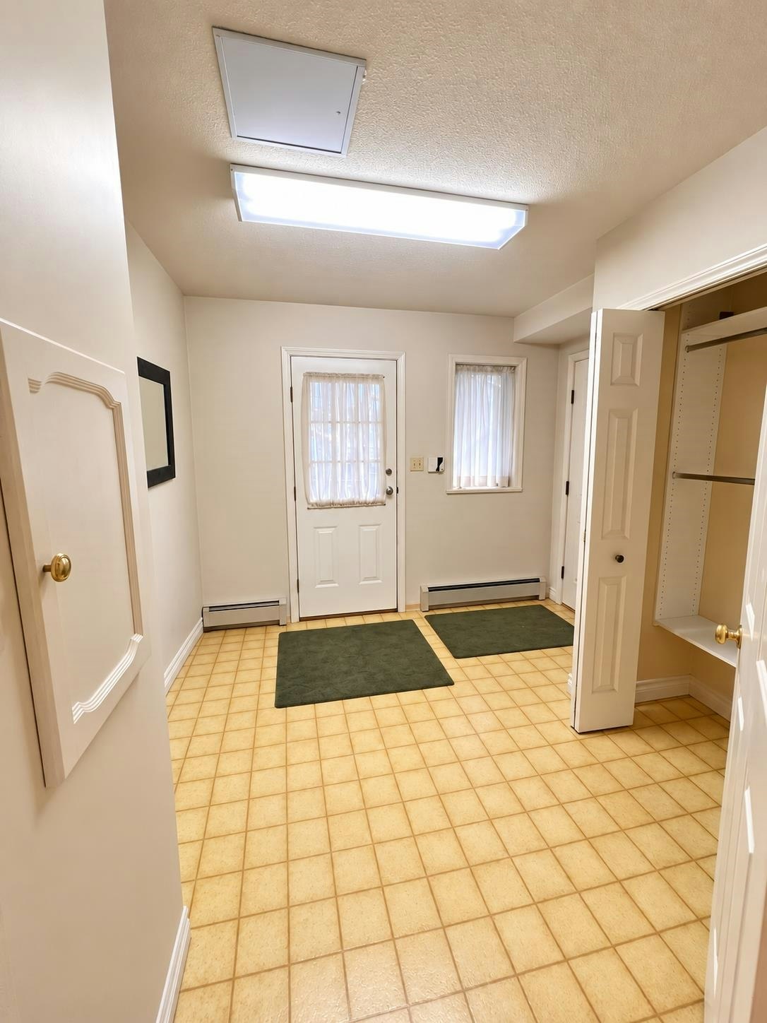 1590 Glen Abbey Drive, Burnaby, BC, V5A 4C8 - 21