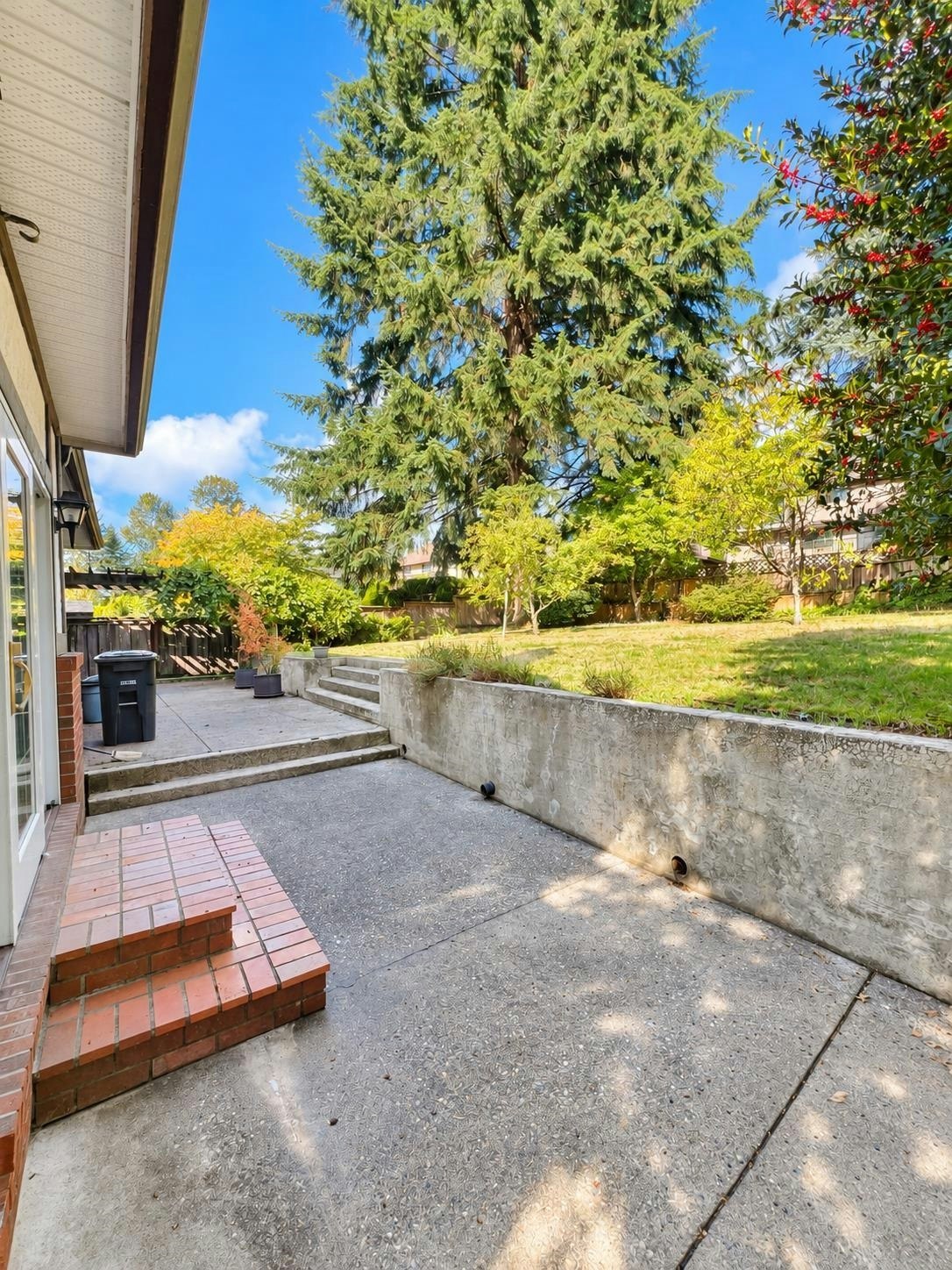 1590 Glen Abbey Drive, Burnaby, BC, V5A 4C8 - 24