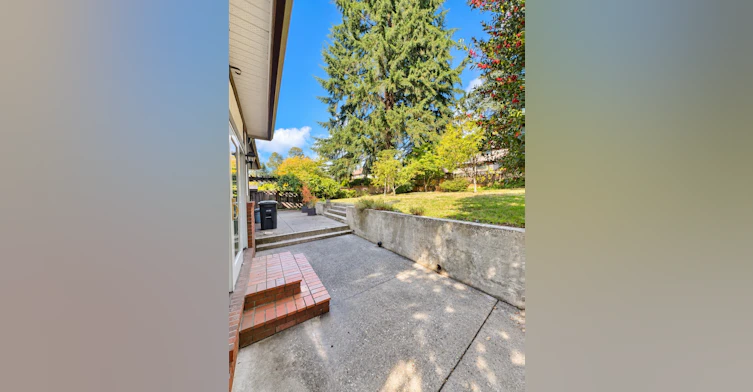 1590 Glen Abbey Drive, Burnaby, BC, V5A 4C8 - 24