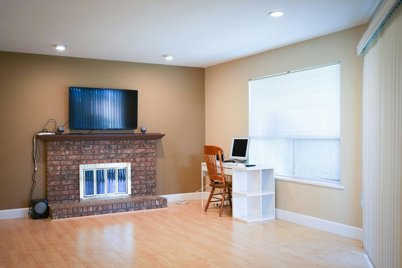 9311 Cunningham Place, Richmond, BC, V6X 3N7 - 3
