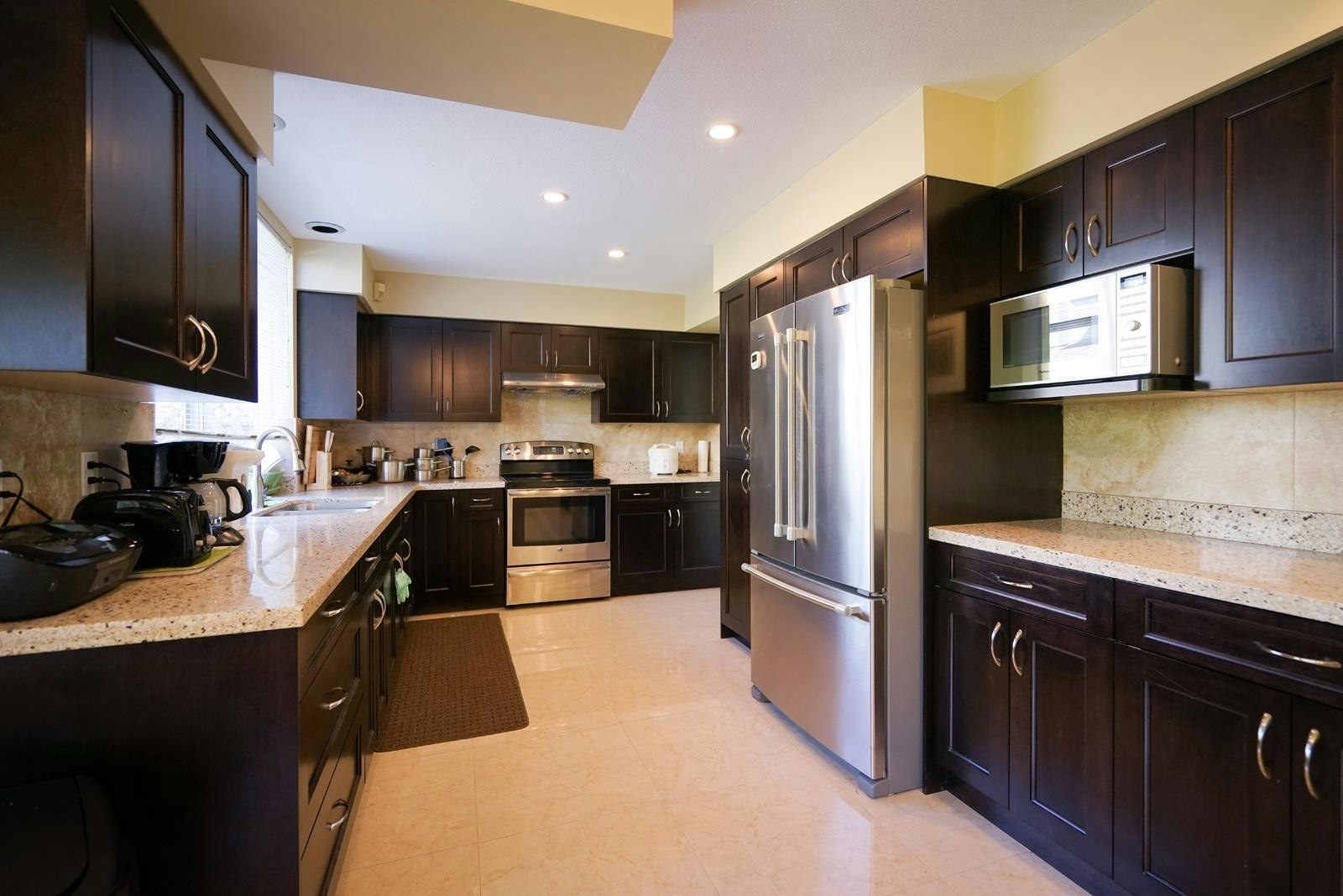 9311 Cunningham Place, Richmond, BC, V6X 3N7 - 5