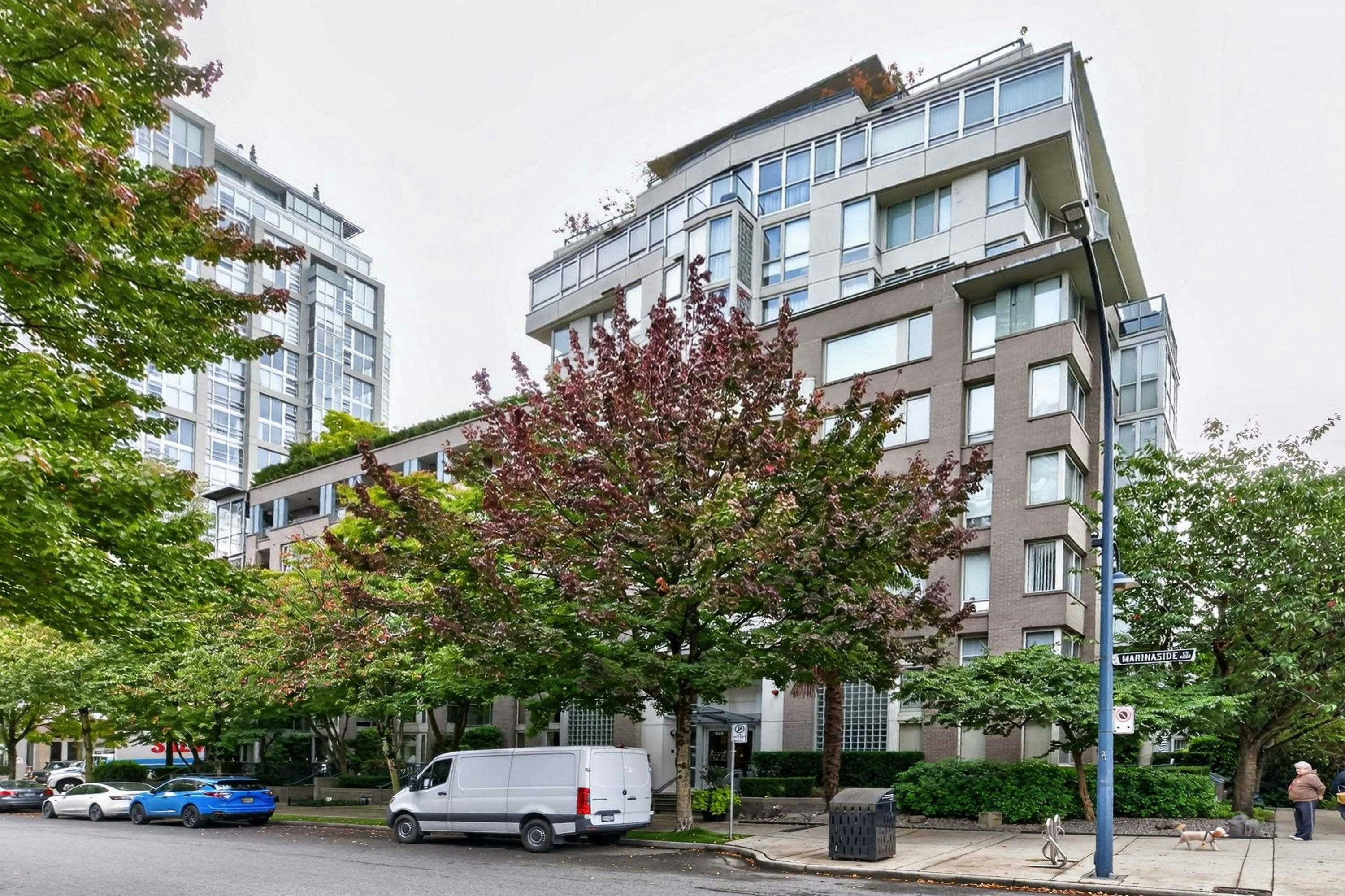 TH108-1288 Marinaside Crescent, Vancouver, BC, V6Z 2W5
