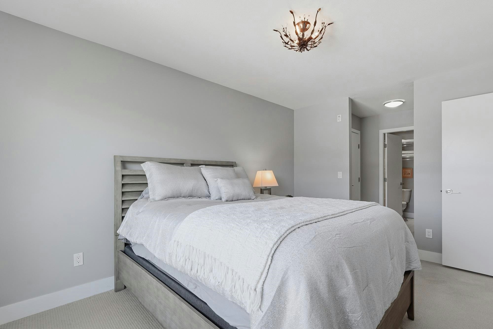 303-15747 Marine Drive, Surrey, BC, V4B 1E4 - 16