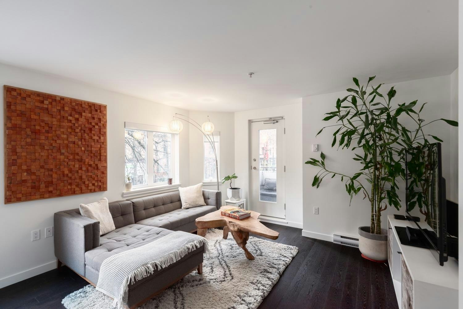 203-370 Carrall Street, Vancouver, BC, V6B 2J3