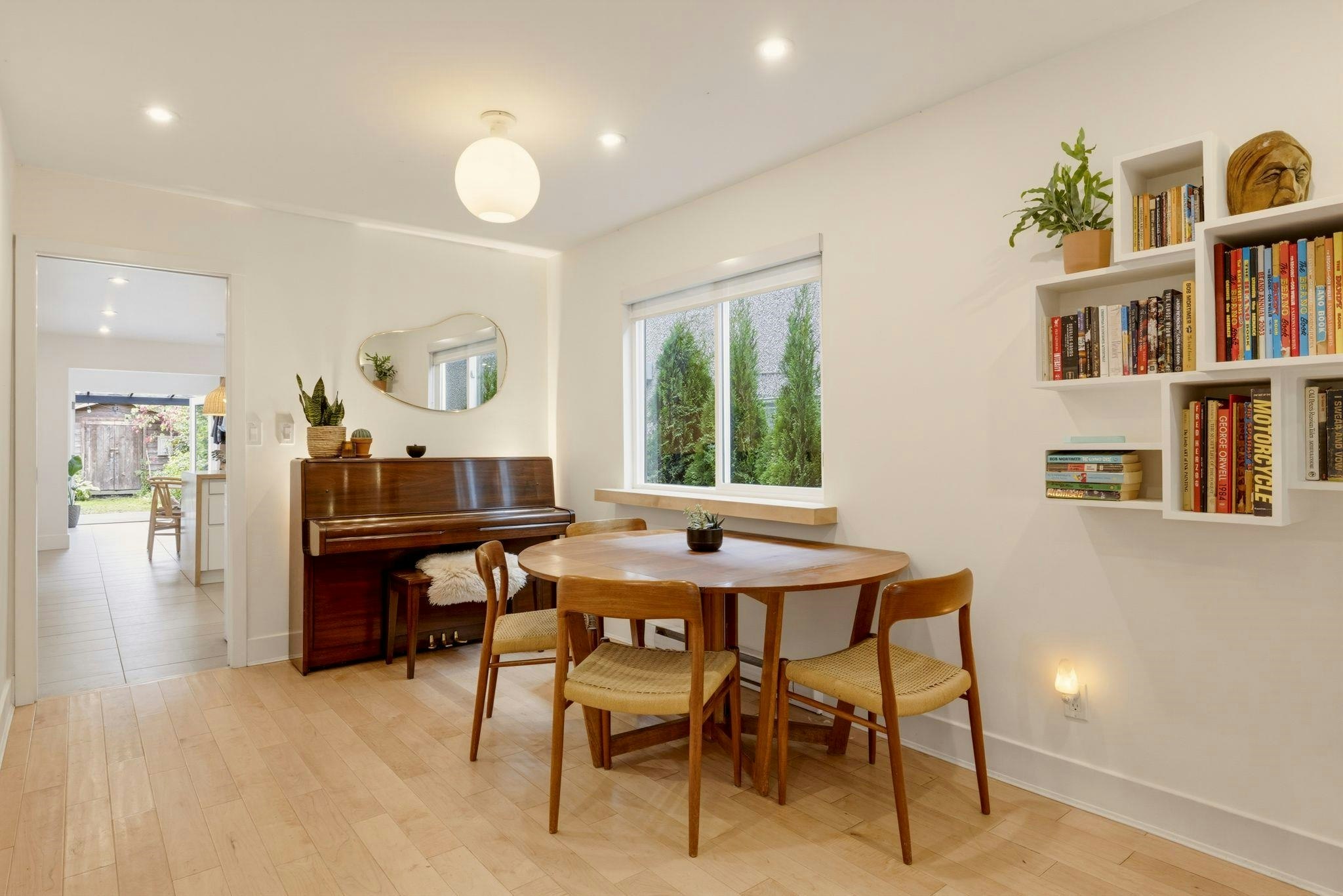1762 E 15th Avenue, Vancouver, BC, V5N 2G3 - 18