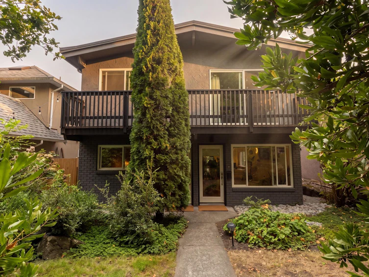1762 E 15th Avenue, Vancouver, BC, V5N 2G3