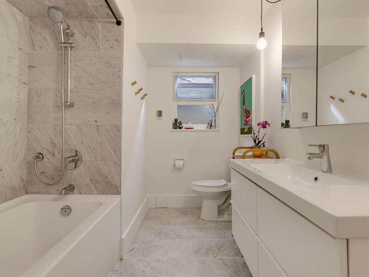 1762 E 15th Avenue, Vancouver, BC, V5N 2G3 - 24