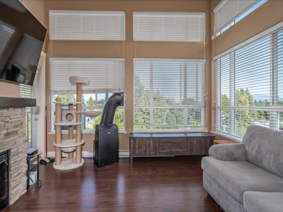403-3192 Gladwin Road - 5