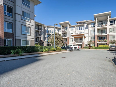 403-3192 Gladwin Road - 2