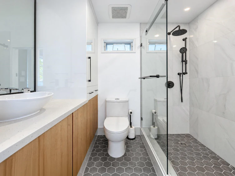 29-4311 Sophia Street, Vancouver, BC, V5V 3V6 - 15