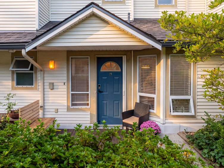 29-4311 Sophia Street, Vancouver, BC, V5V 3V6