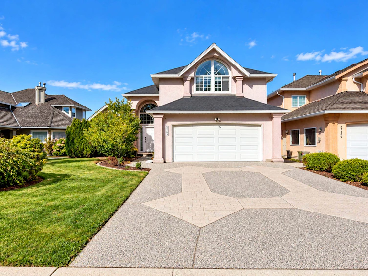 33163 Hawthorne Avenue, Mission, BC, V2V 5B6 - 2