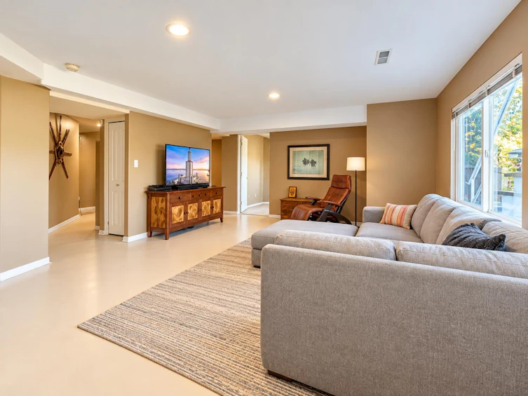33163 Hawthorne Avenue, Mission, BC, V2V 5B6 - 32