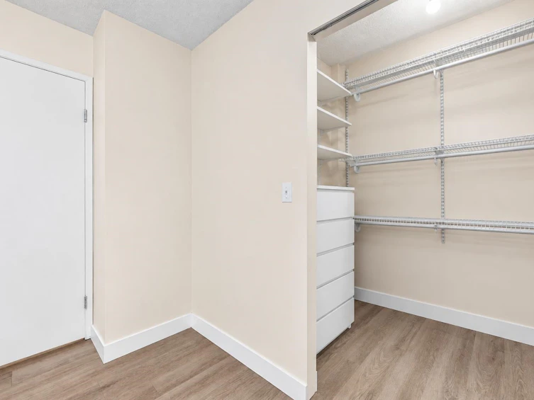 2668 Stellar Court, Coquitlam, BC, V3E 1H1 - 12
