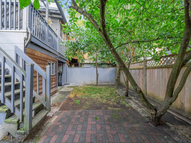 2668 Stellar Court, Coquitlam, BC, V3E 1H1 - 33
