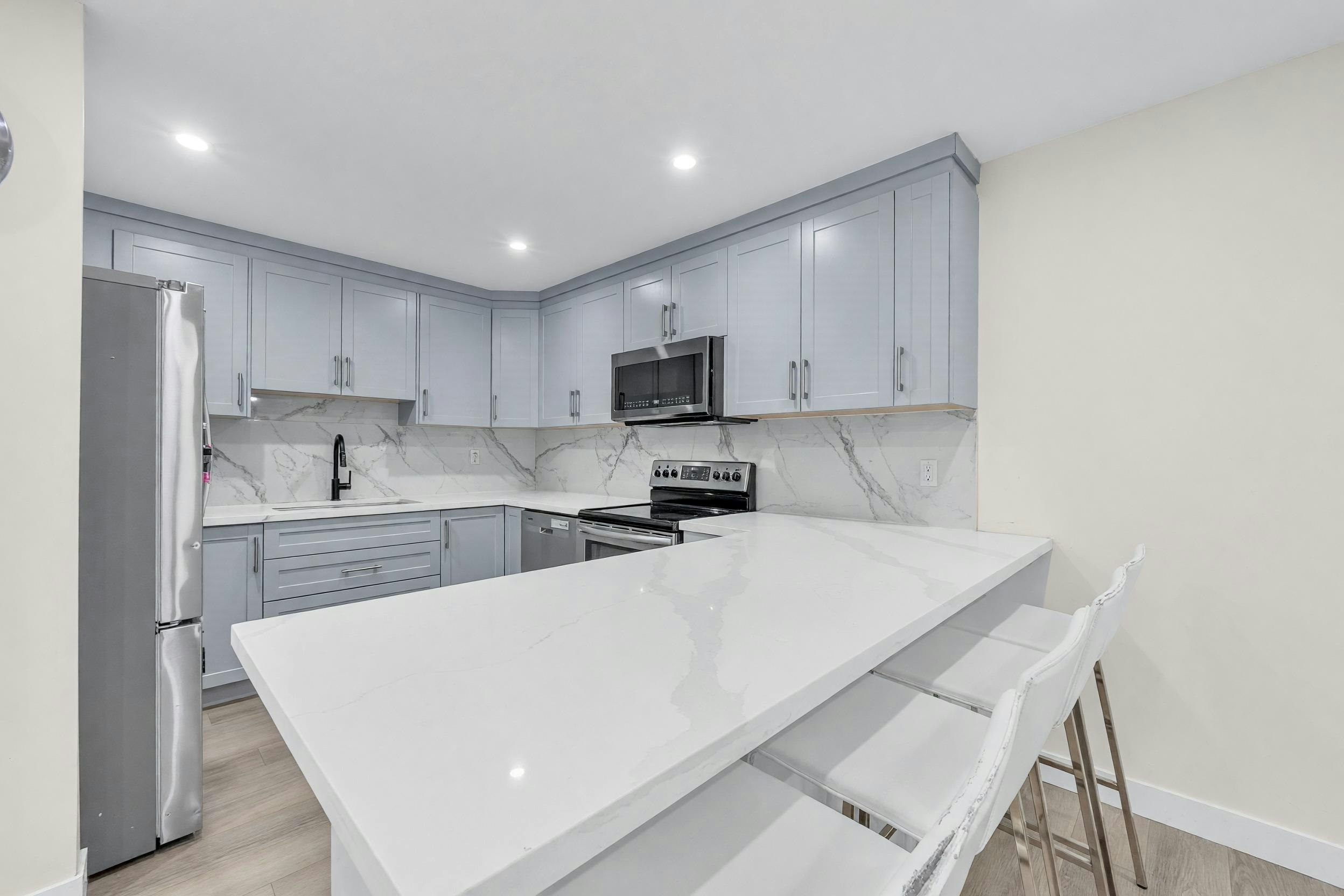 2668 Stellar Court, Coquitlam, BC, V3E 1H1 - 9