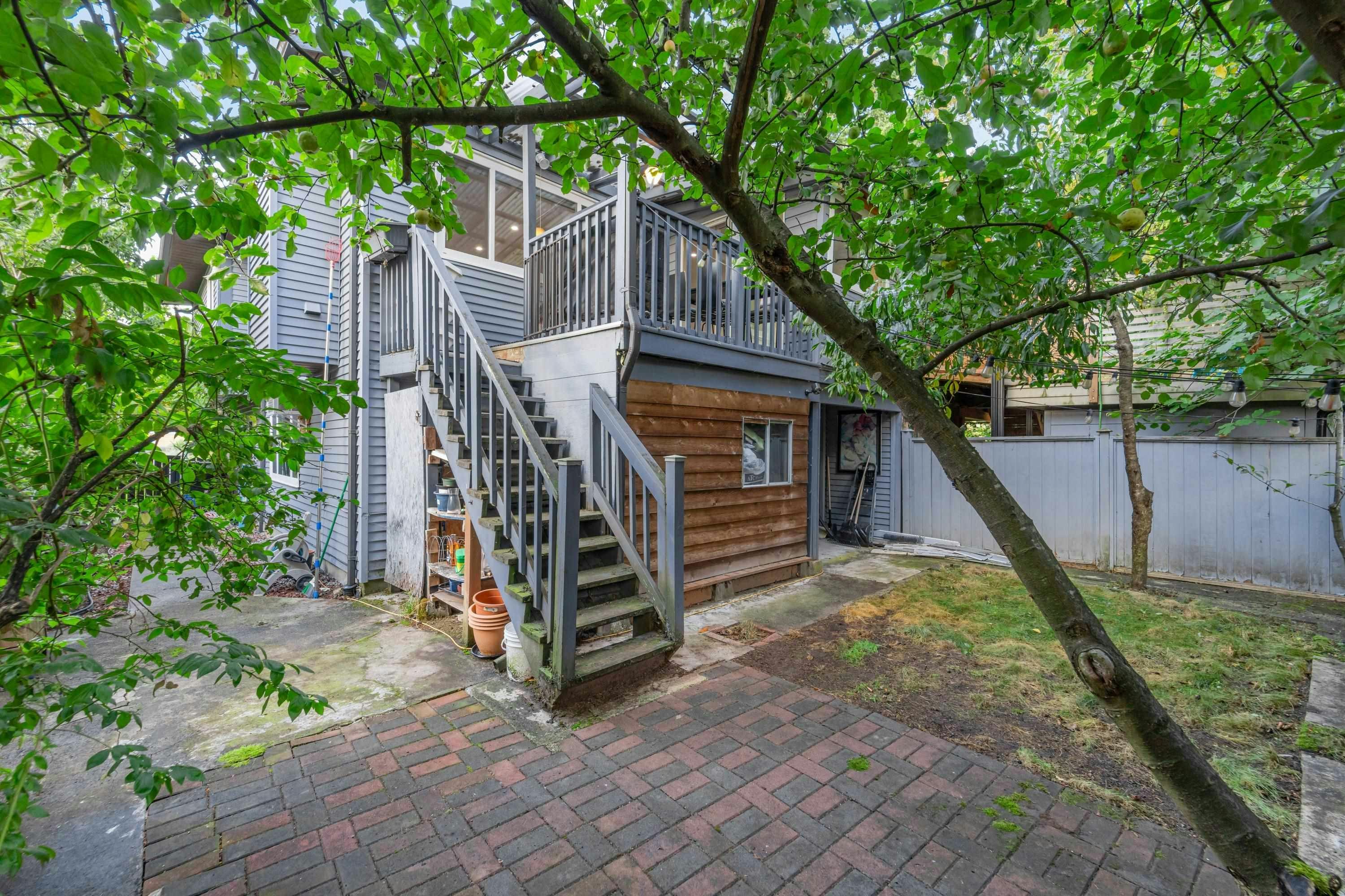 2668 Stellar Court, Coquitlam, BC, V3E 1H1 - 32