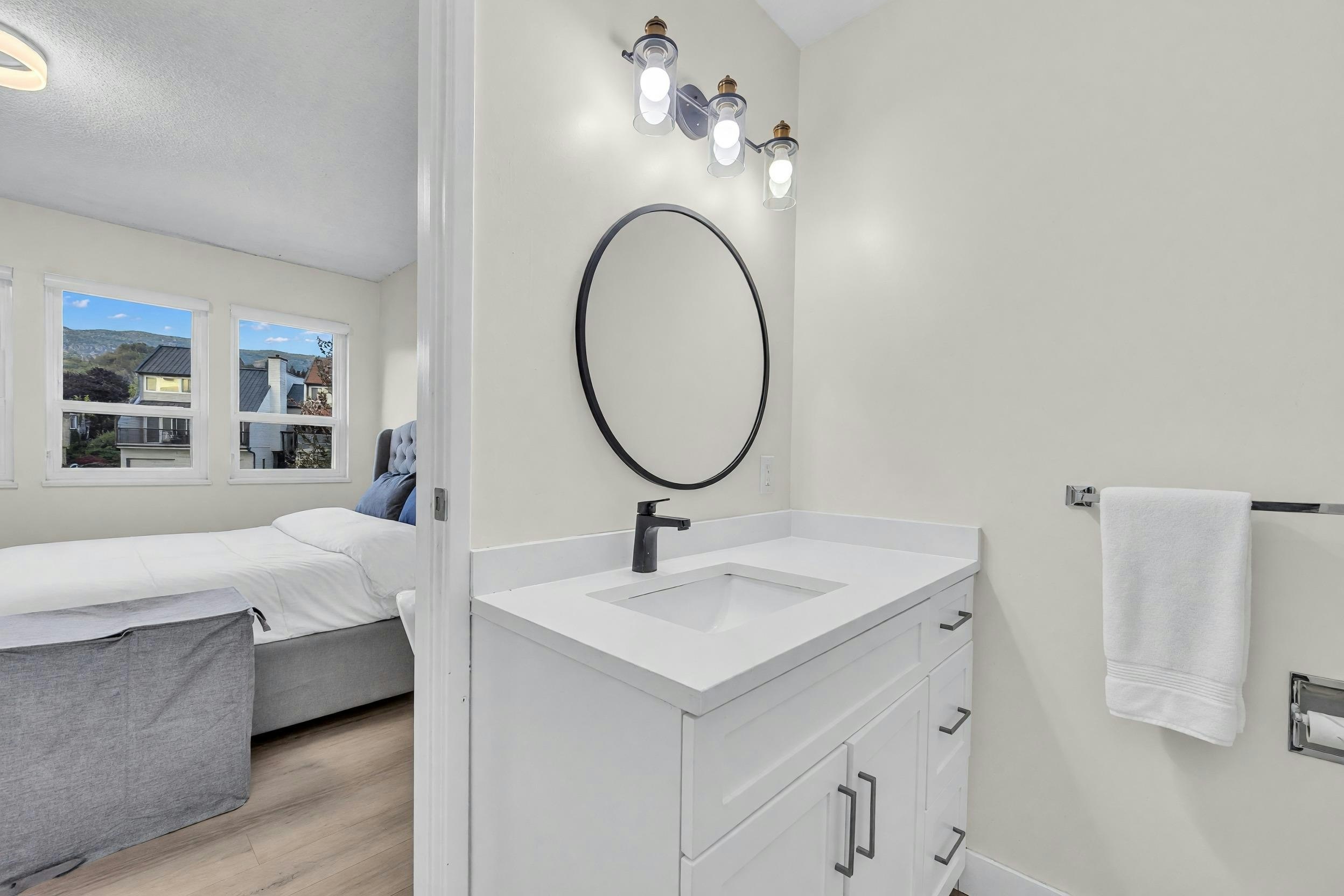 2668 Stellar Court, Coquitlam, BC, V3E 1H1 - 15