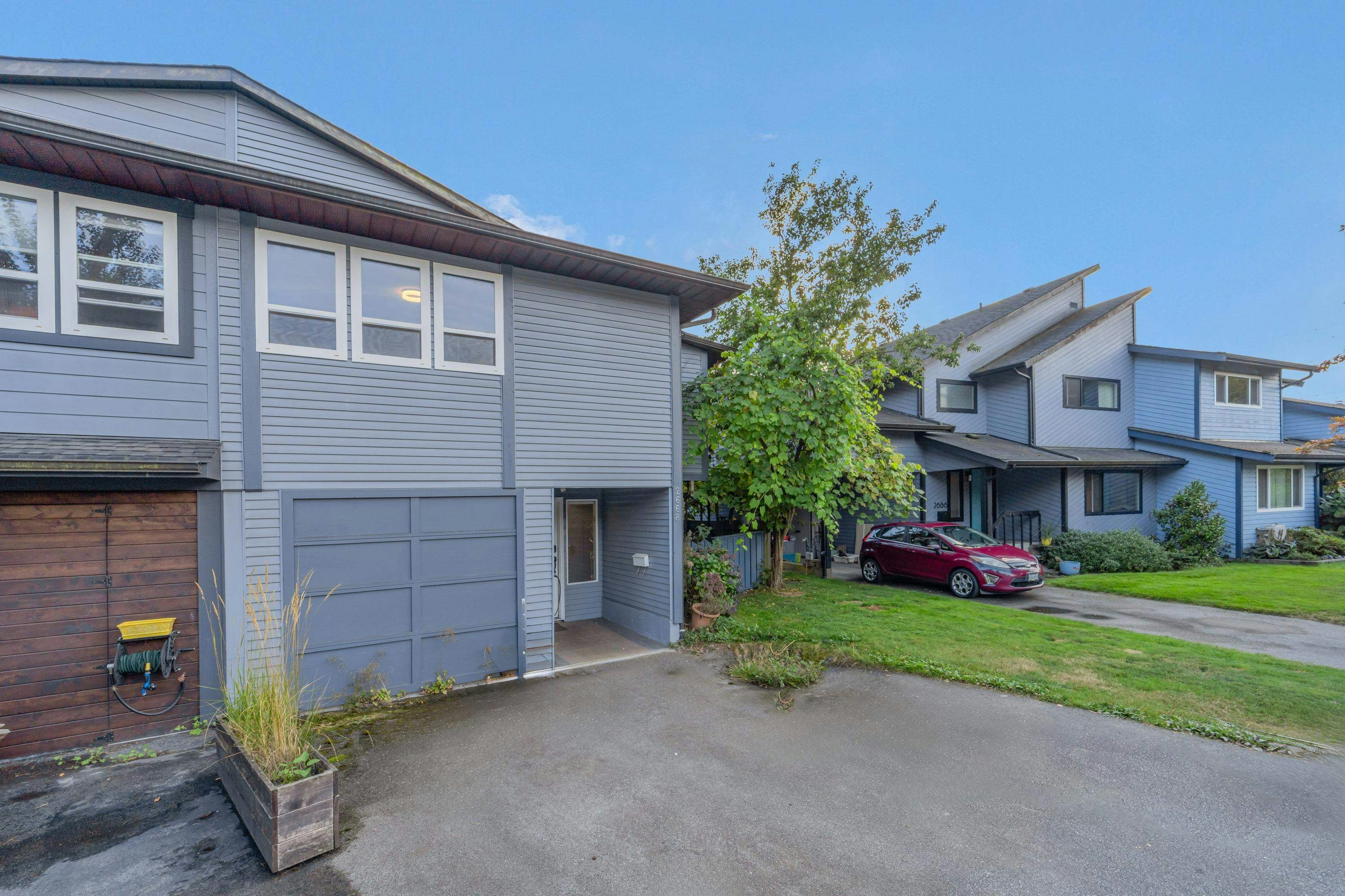 2668 Stellar Court, Coquitlam, BC, V3E 1H1 - 2