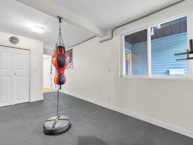 2668 Stellar Court, Coquitlam, BC, V3E 1H1 - 28