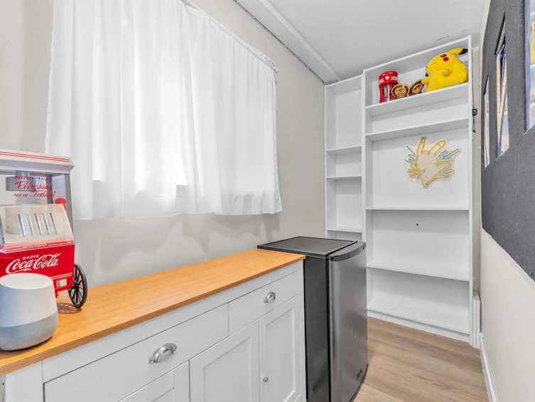 2668 Stellar Court, Coquitlam, BC, V3E 1H1 - 23