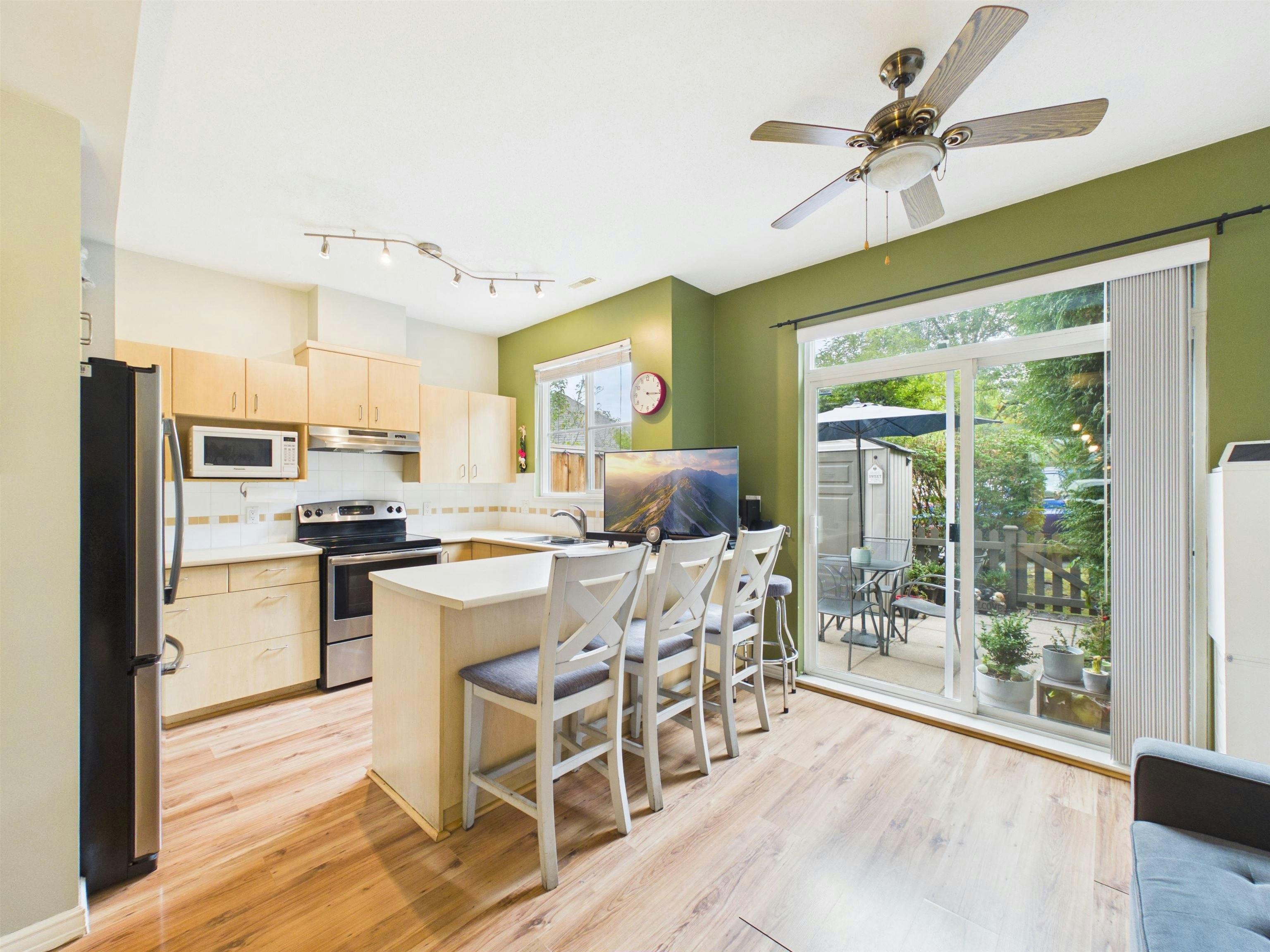 74-6465 184a Street, Surrey, BC, V3S 8X9 - 14