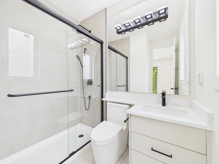 1-6512 Grant Street, Burnaby, BC, V5B 2K8 - 31