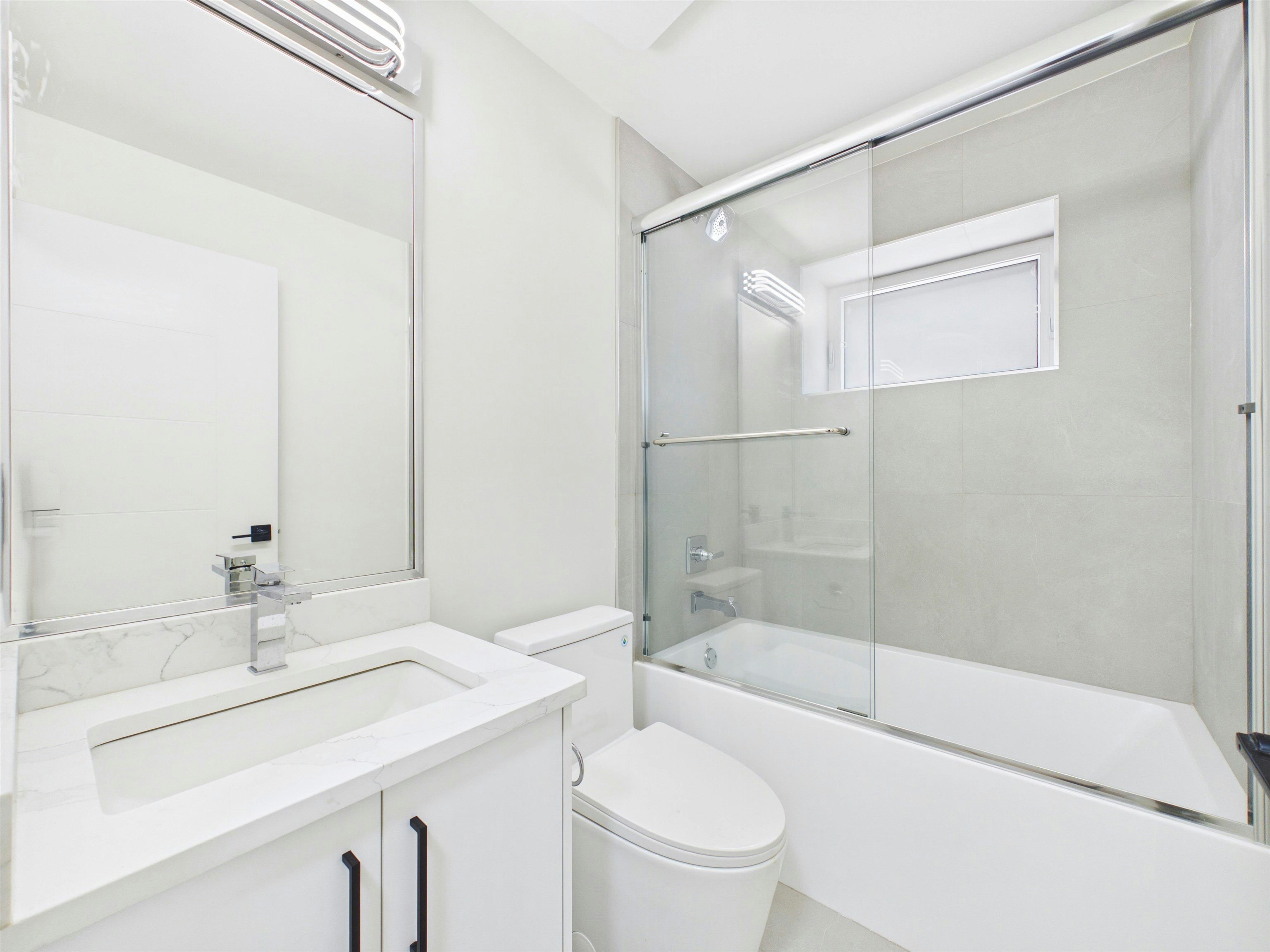 1-6512 Grant Street, Burnaby, BC, V5B 2K8 - 36