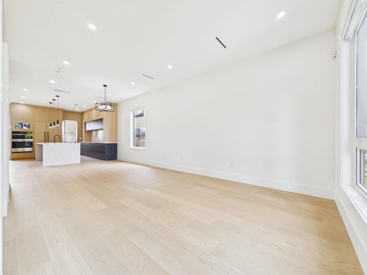 1-6512 Grant Street, Burnaby, BC, V5B 2K8 - 3