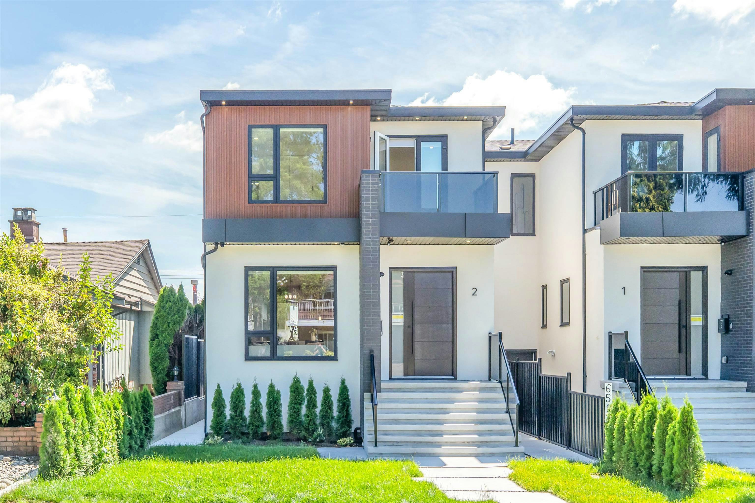 2-6512 Grant Street, Burnaby, BC, V5B 2K8