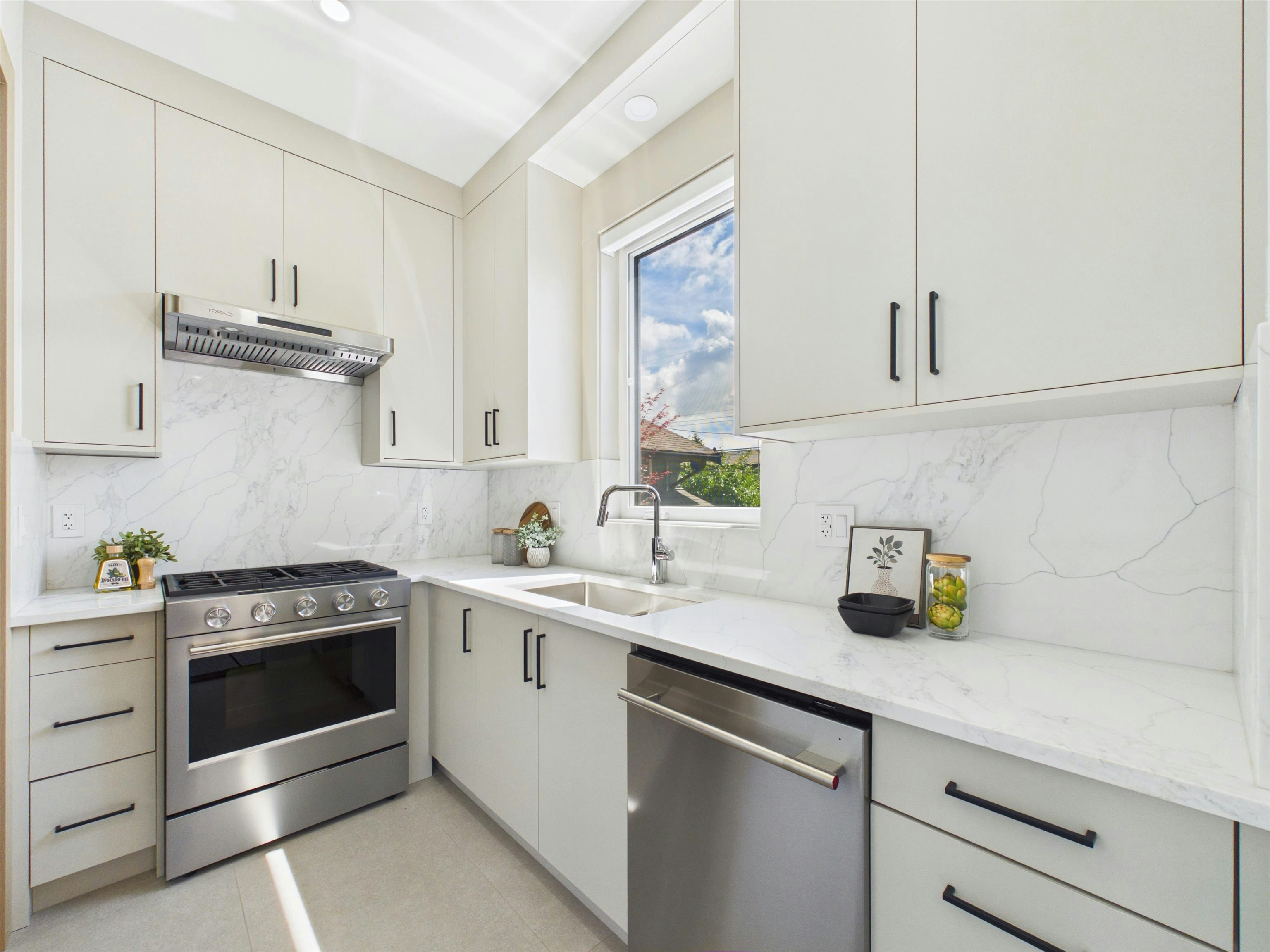 2-6512 Grant Street, Burnaby, BC, V5B 2K8 - 16