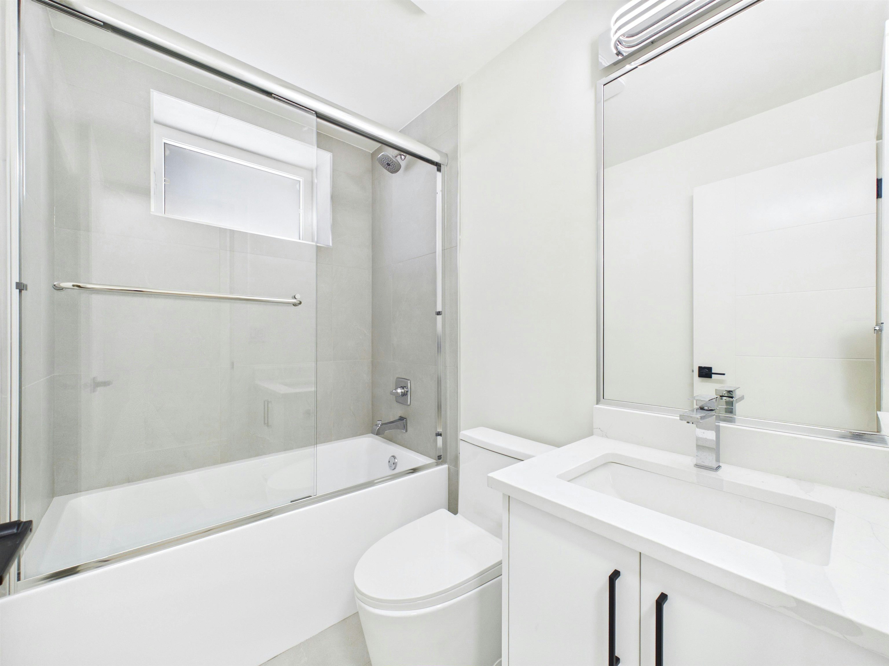2-6512 Grant Street, Burnaby, BC, V5B 2K8 - 35