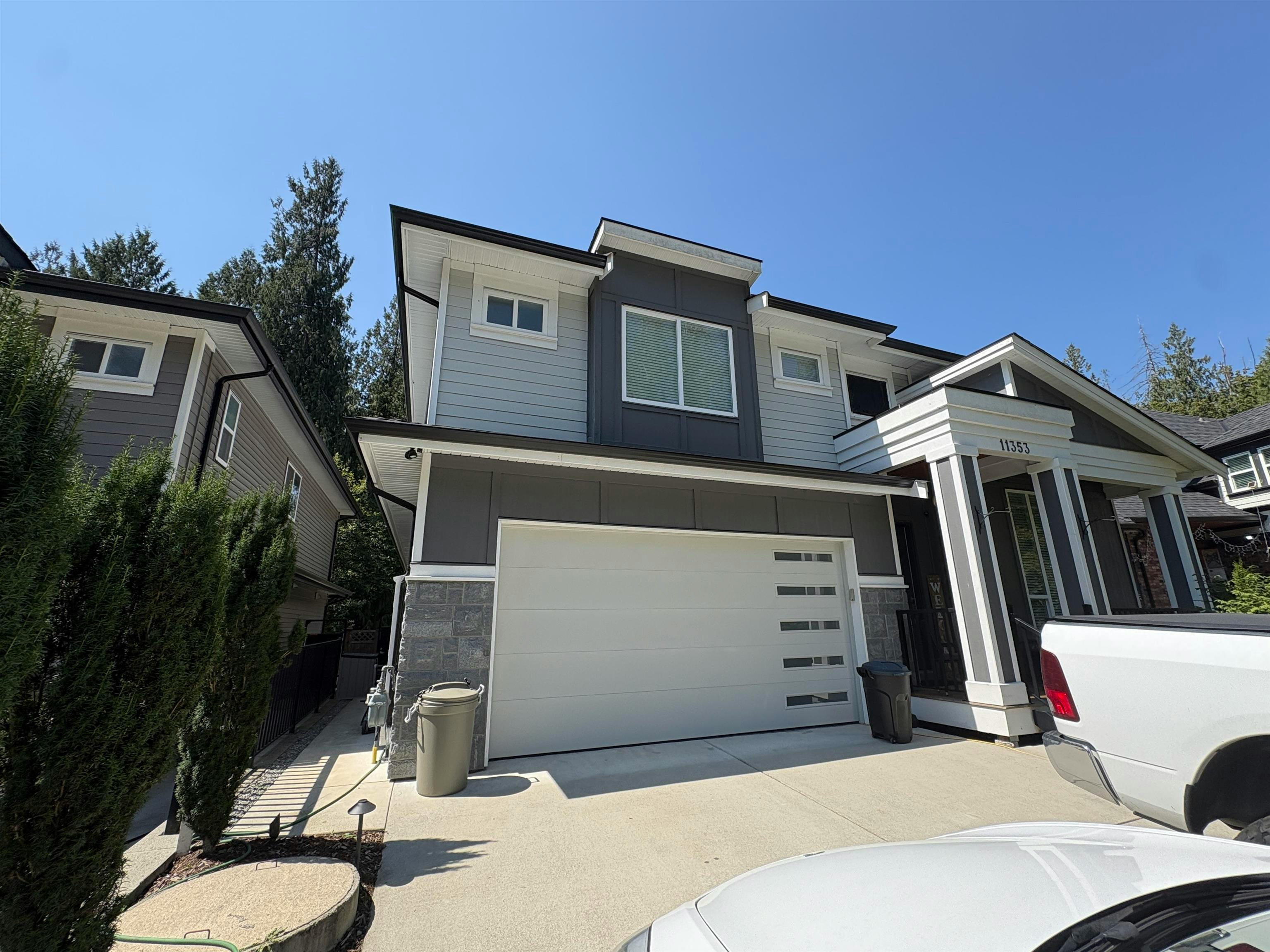 11353 242a Street, Maple Ridge, BC, V2W 1H5