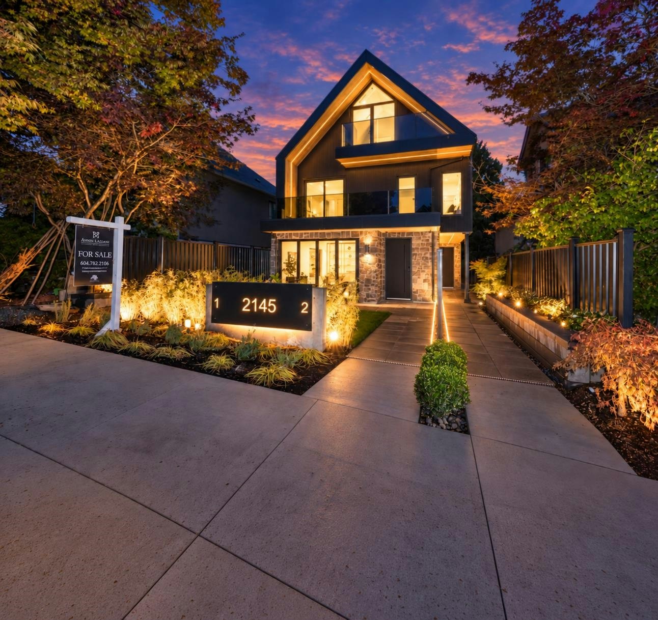 1-2145 Napier Street, Vancouver, BC, V5L 2P1