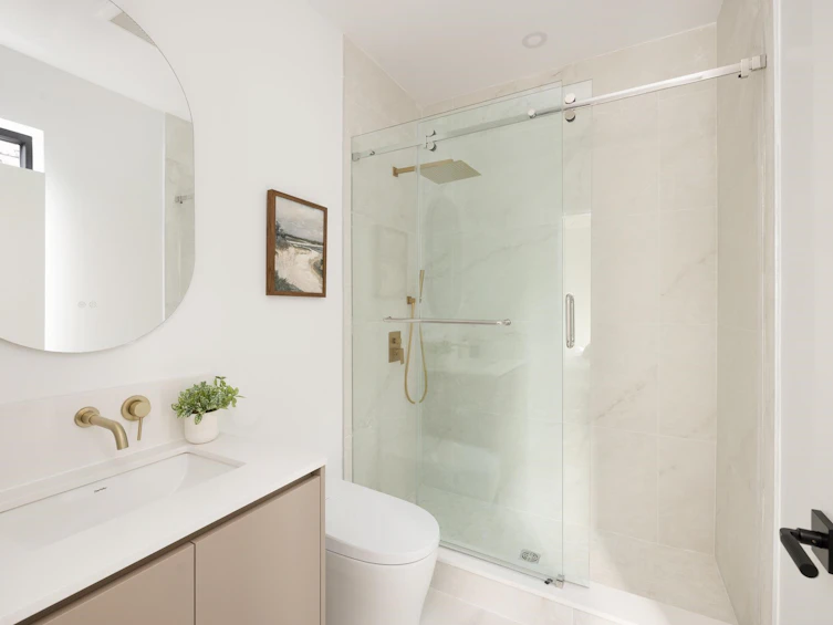 1-2145 Napier Street, Vancouver, BC, V5L 2P1 - 25