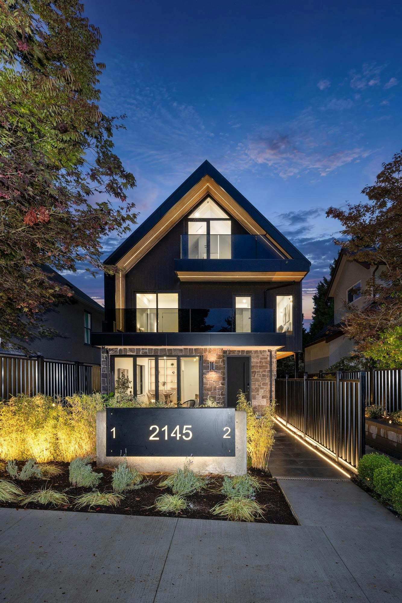 1-2145 Napier Street, Vancouver, BC, V5L 2P1 - 38