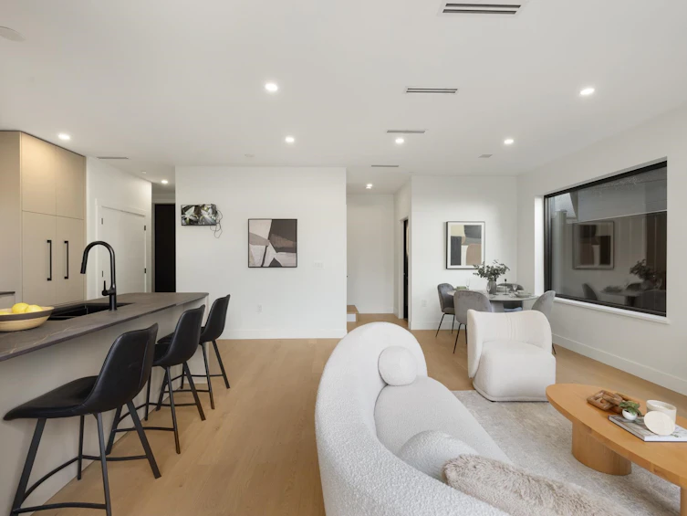 2-2145 Napier Street, Vancouver, BC, V5L 2P1 - 12