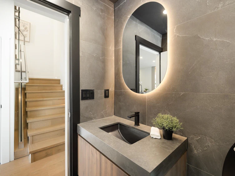 2-2145 Napier Street, Vancouver, BC, V5L 2P1 - 24