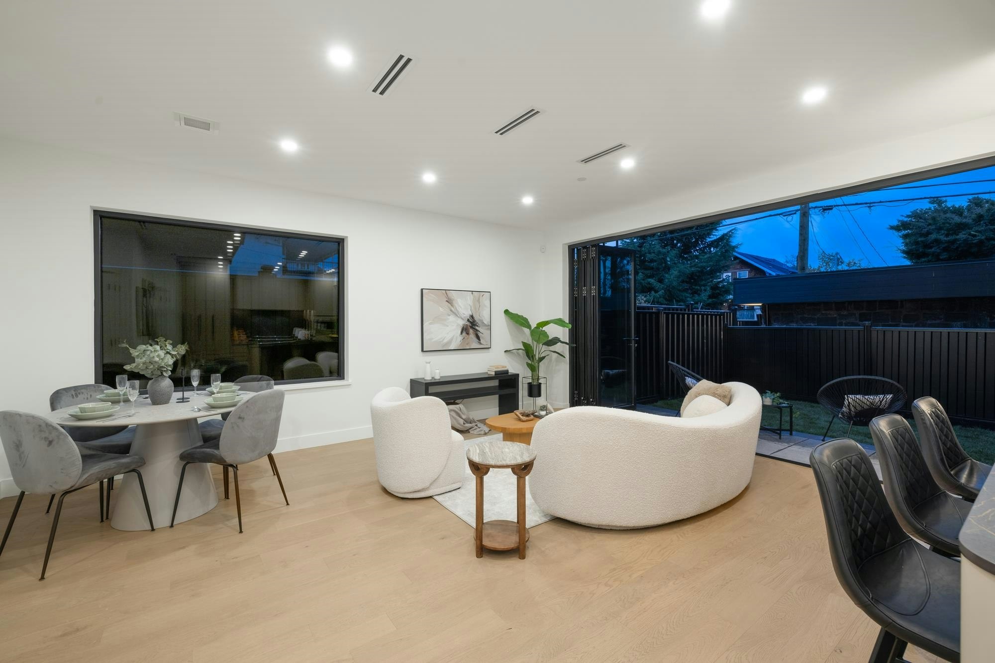 2-2145 Napier Street, Vancouver, BC, V5L 2P1 - 7