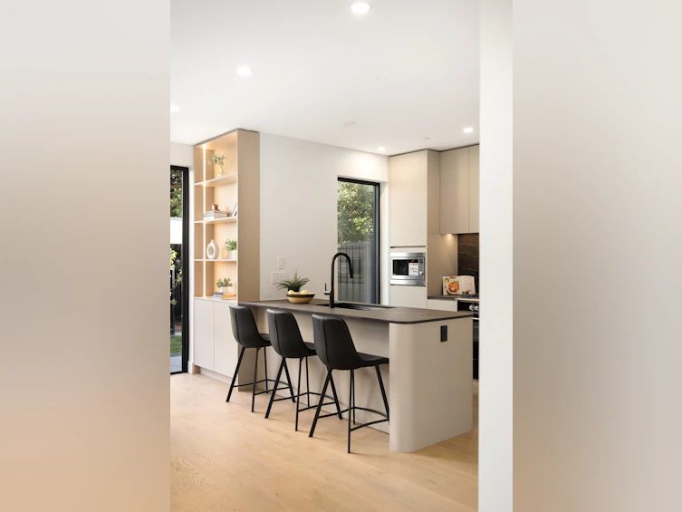 2-2145 Napier Street, Vancouver, BC, V5L 2P1 - 16