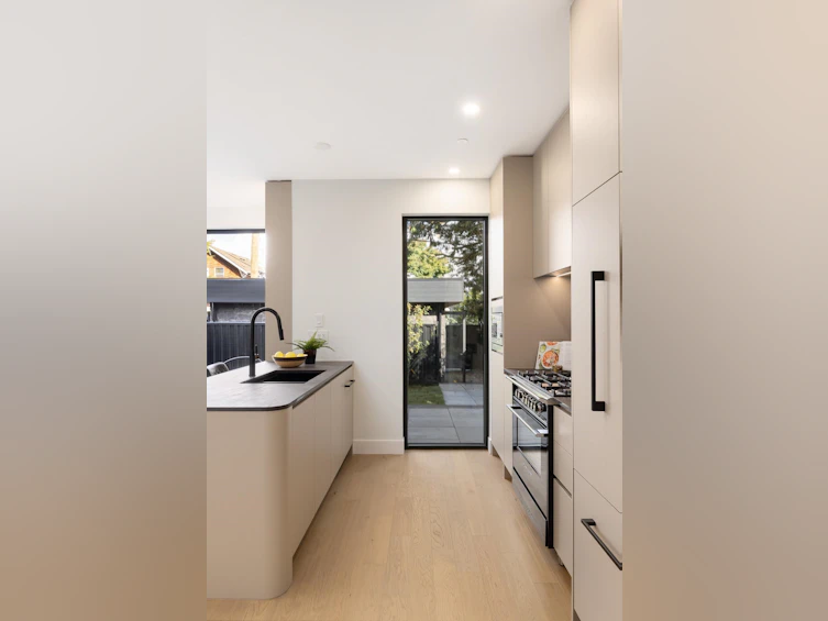 2-2145 Napier Street, Vancouver, BC, V5L 2P1 - 15