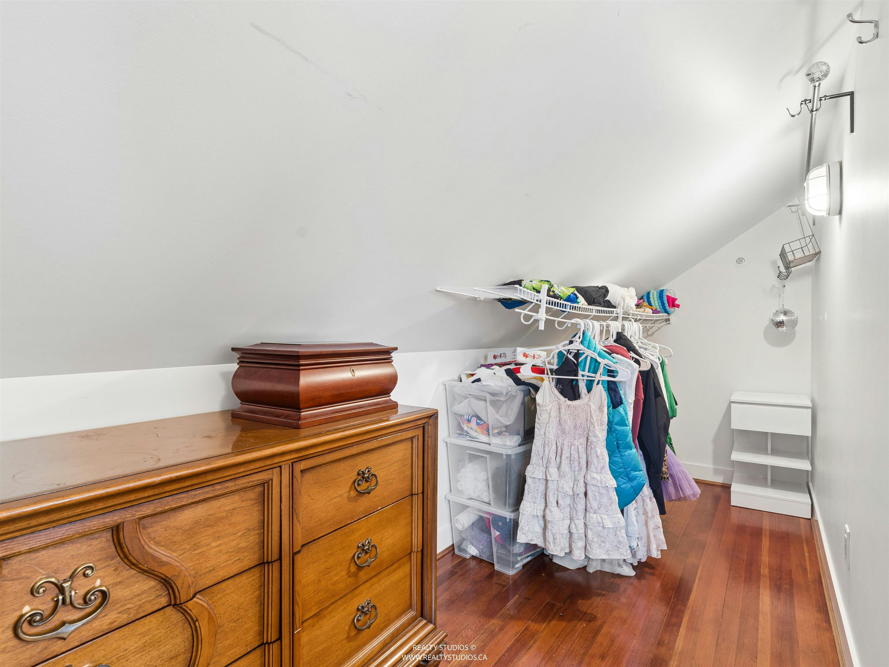 558 W 19th Avenue, Vancouver, BC, V5Z 1V6 - 21