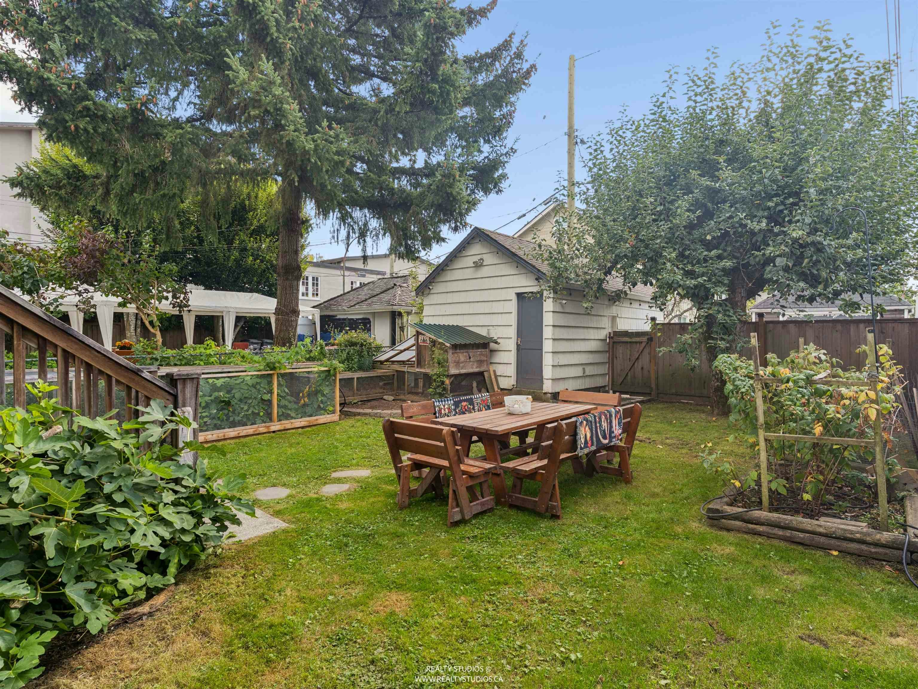 558 W 19th Avenue, Vancouver, BC, V5Z 1V6 - 35
