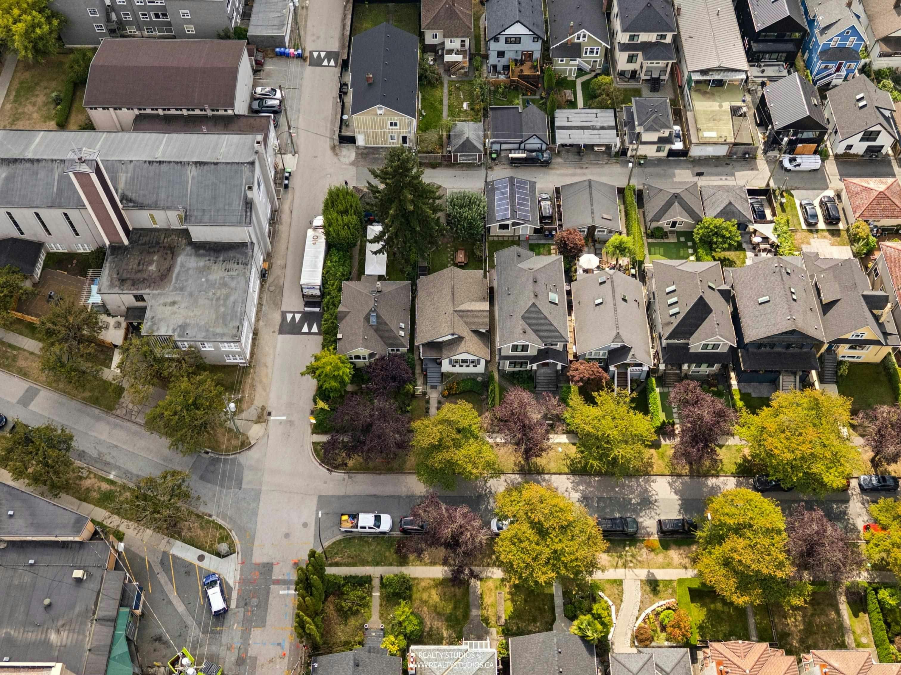 558 W 19th Avenue, Vancouver, BC, V5Z 1V6 - 39