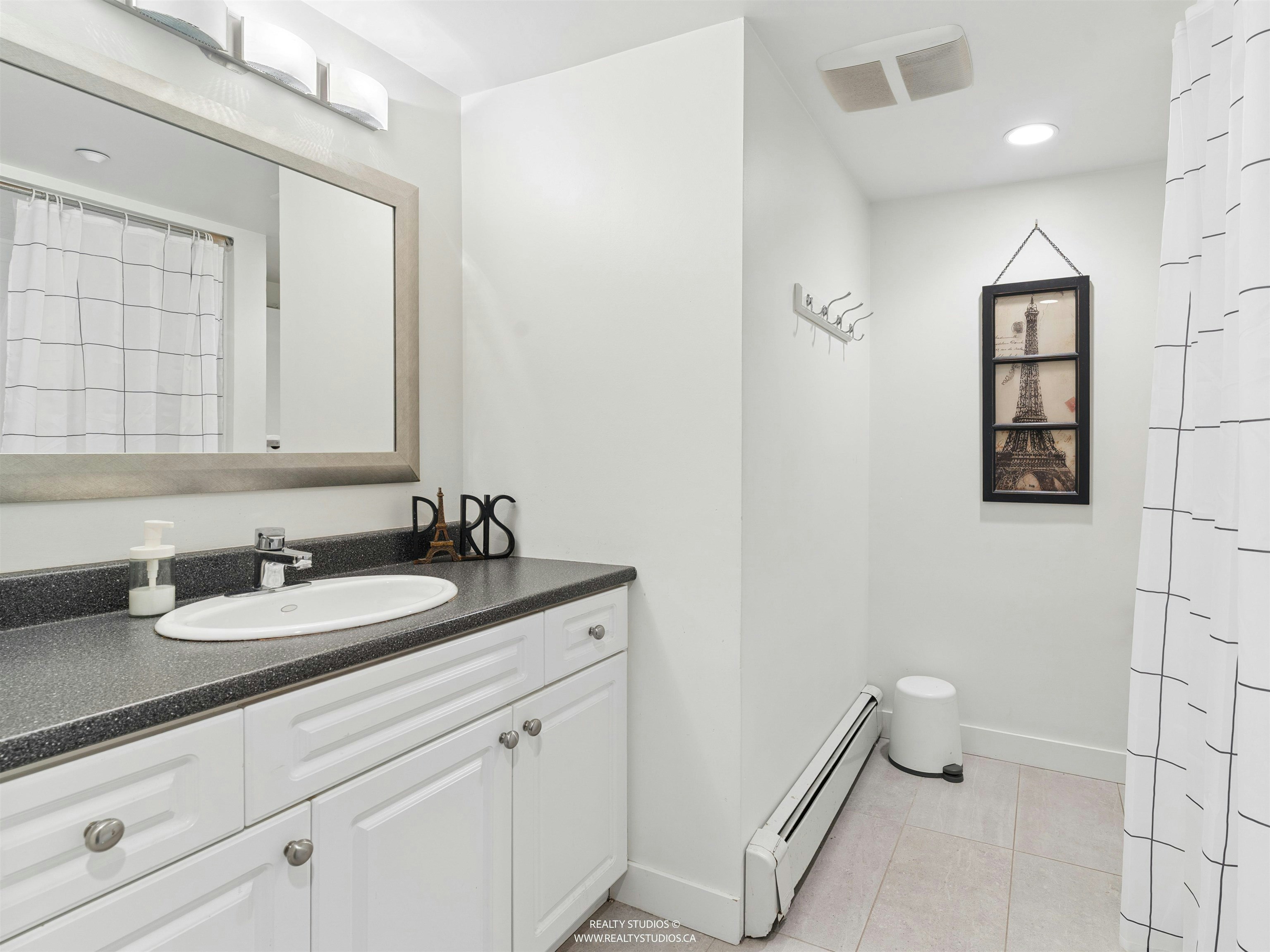 558 W 19th Avenue, Vancouver, BC, V5Z 1V6 - 30