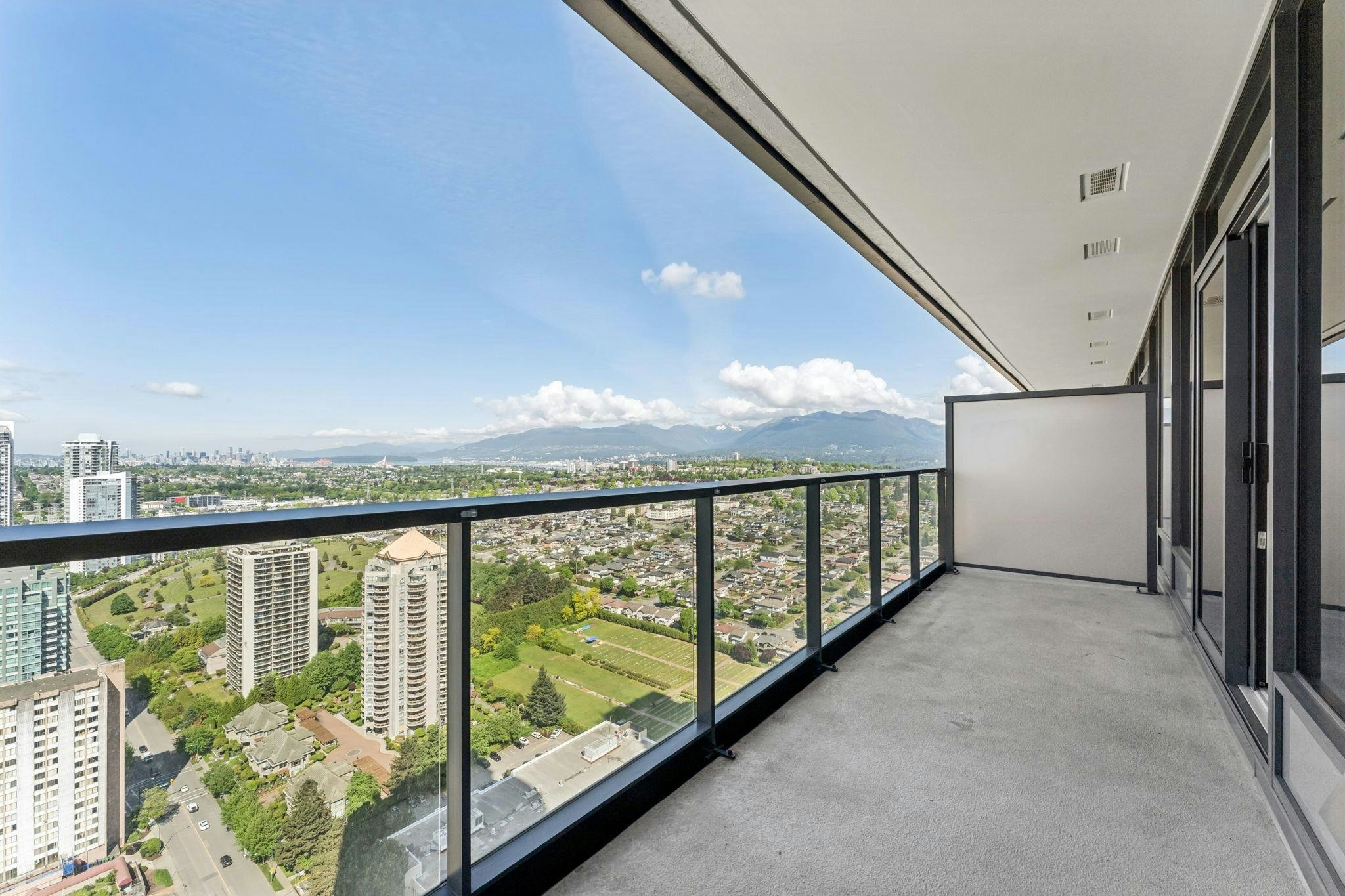3909-4510 Halifax Way, Burnaby, BC, V5C 0K4 - 9