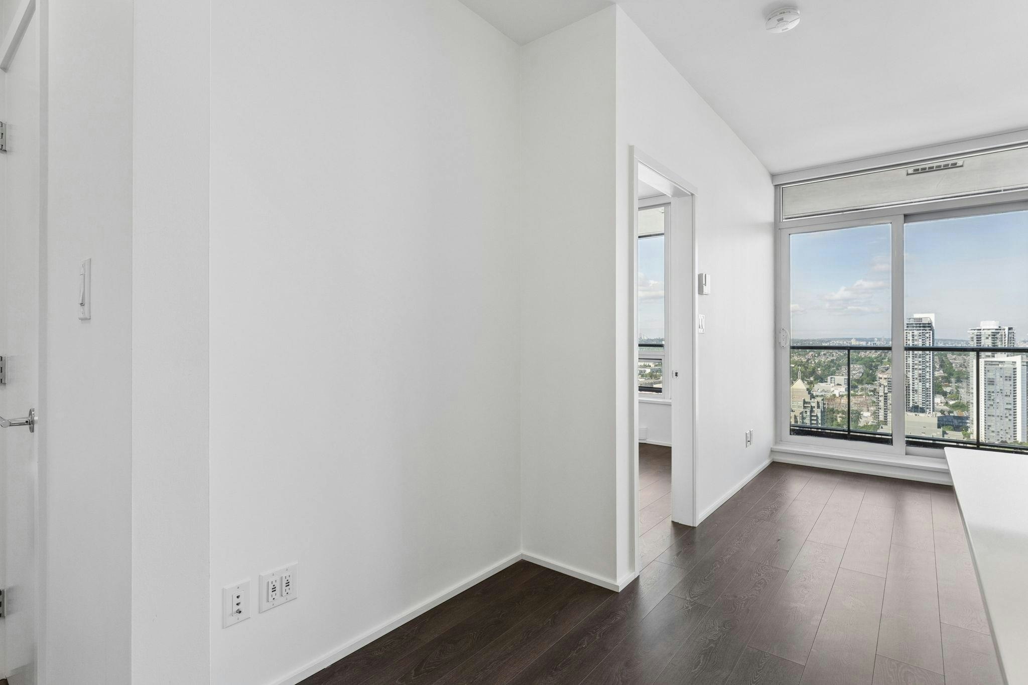 3909-4510 Halifax Way - 4