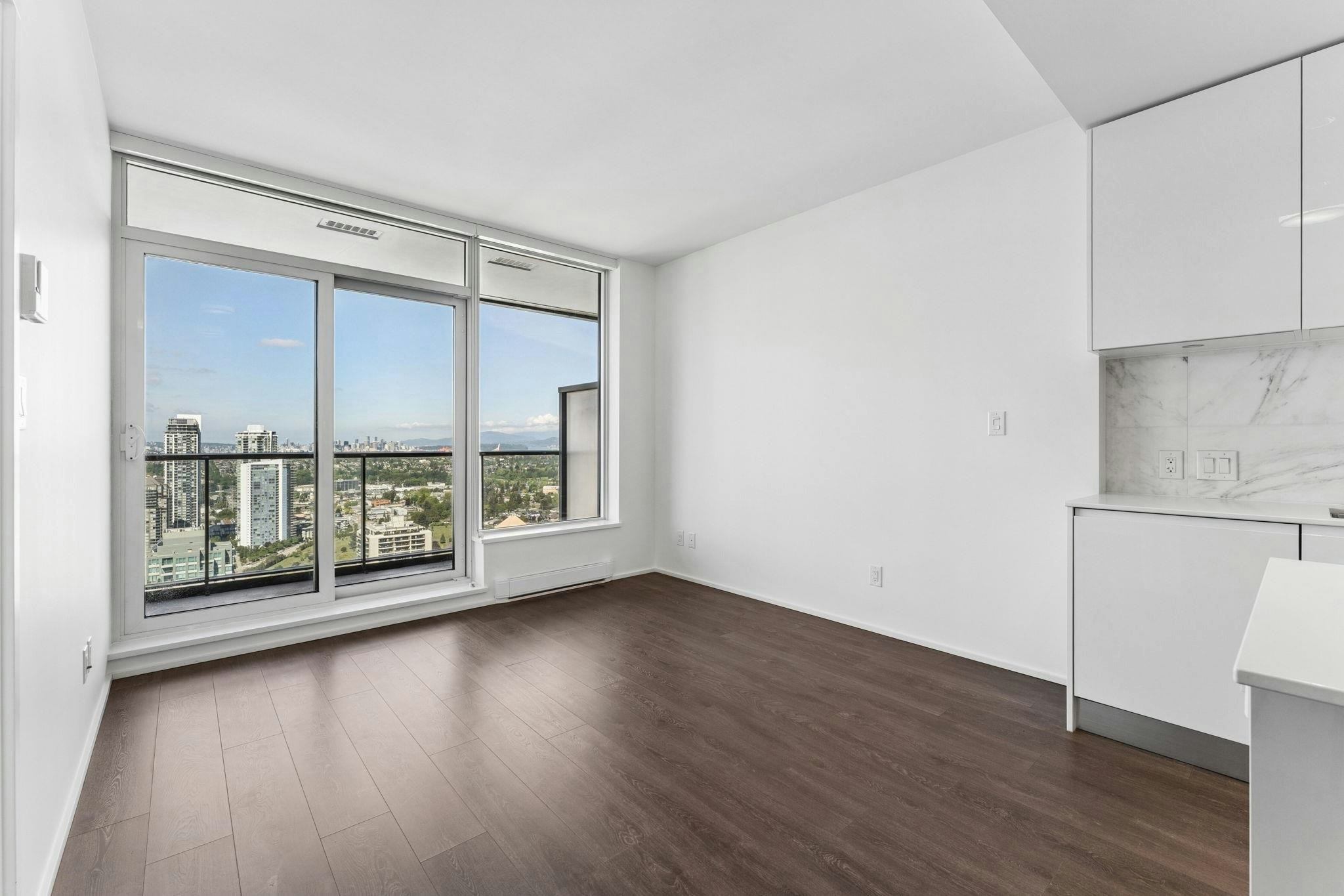 3909-4510 Halifax Way - 2